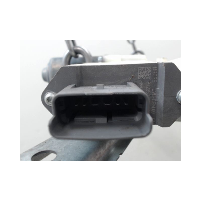 MECANISME+MOTEUR LEVE-GLACE AVANT DROIT PEUGEOT 3008 BREAK I Phase 1 2009-2013
