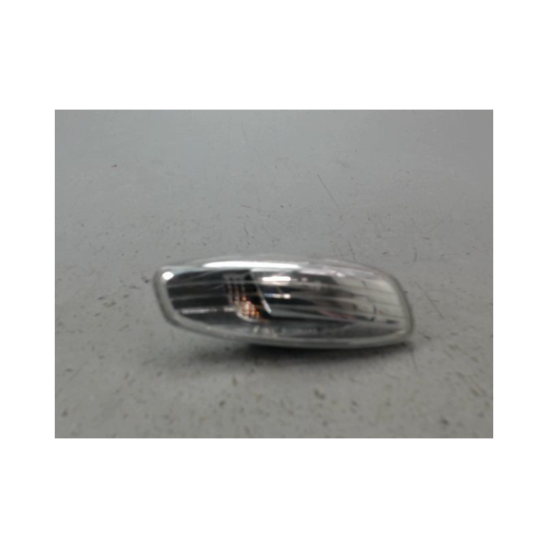 REPETITEUR RETROVISEUR DROIT PEUGEOT 207 2006-2013