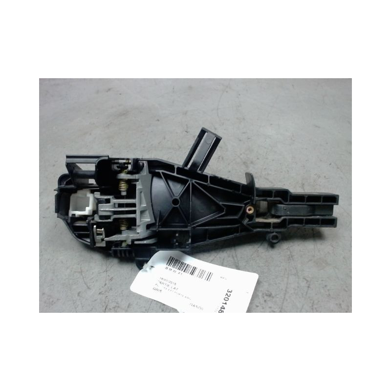 POIGNEE EXTERIEURE PORTE ARRIERE GAUCHE B.M.W. X1