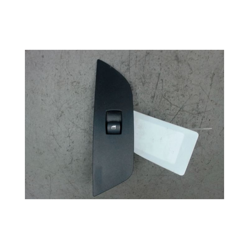 COMMANDE LEVE-GLACE PORTE ARG B.M.W. X1