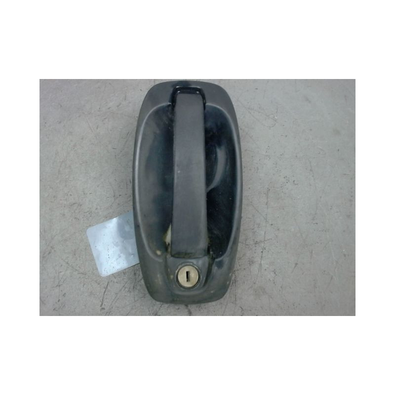 POIGNEE EXTERIEURE PORTE BATTANTE GAUCHE PEUGEOT BIPPER FOURGON 4P