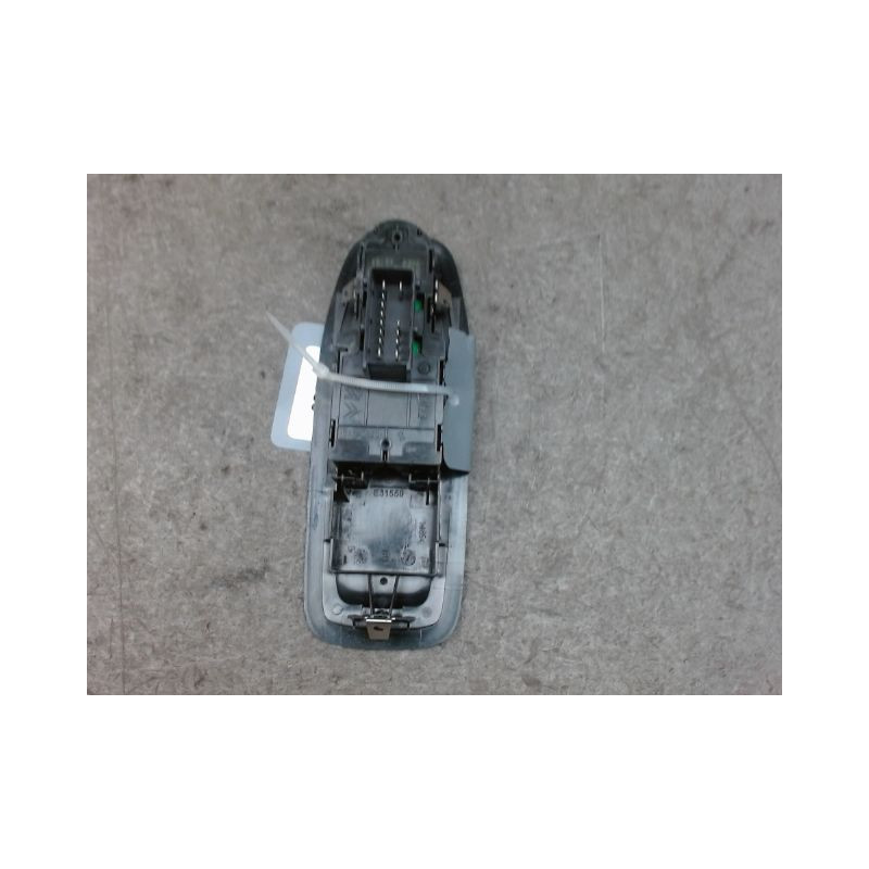 COMMANDE LEVE-GLACE PORTE AVG PEUGEOT 208