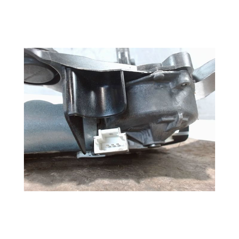 MOTEUR ESSUIE-GLACE ARRIERE CITROEN DS3 2009-