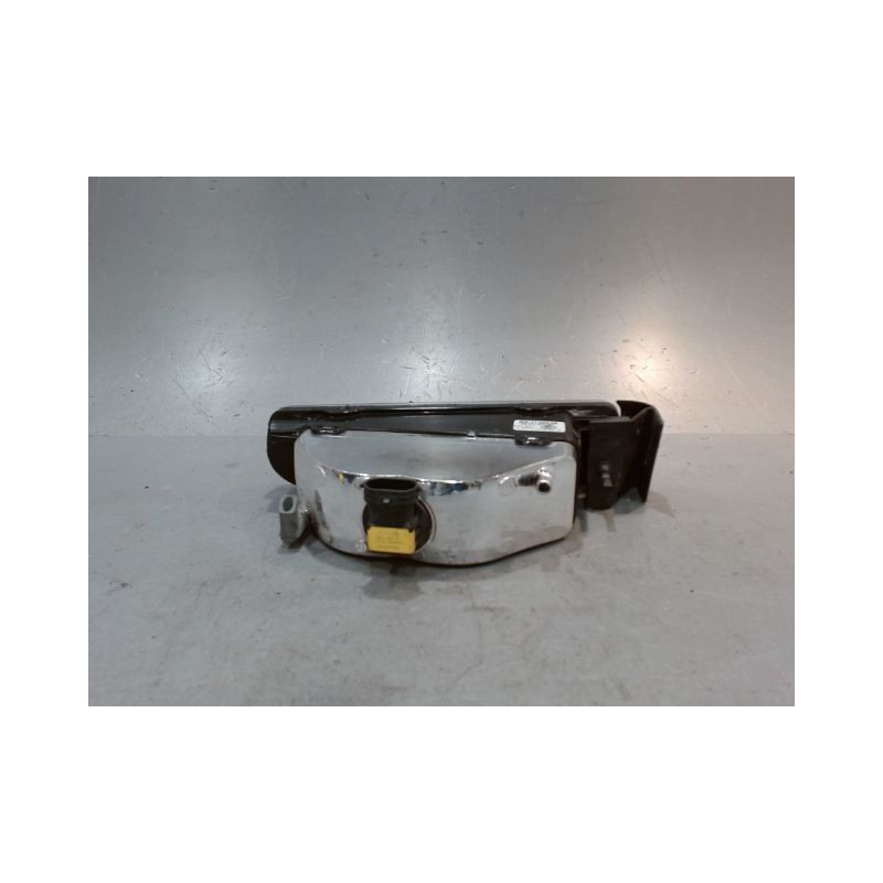 PHARE ANTIBROUILLARD AVANT DROIT B.M.W. SERIE 3