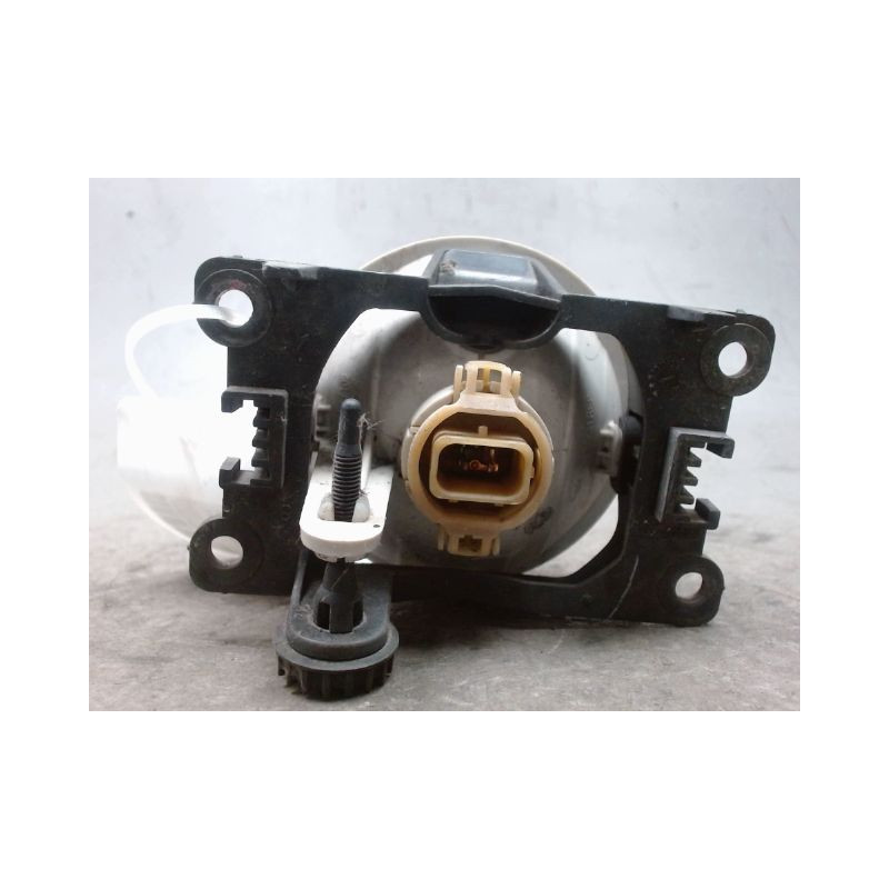 PHARE ANTIBROUILLARD AVANT GAUCHE PEUGEOT 206