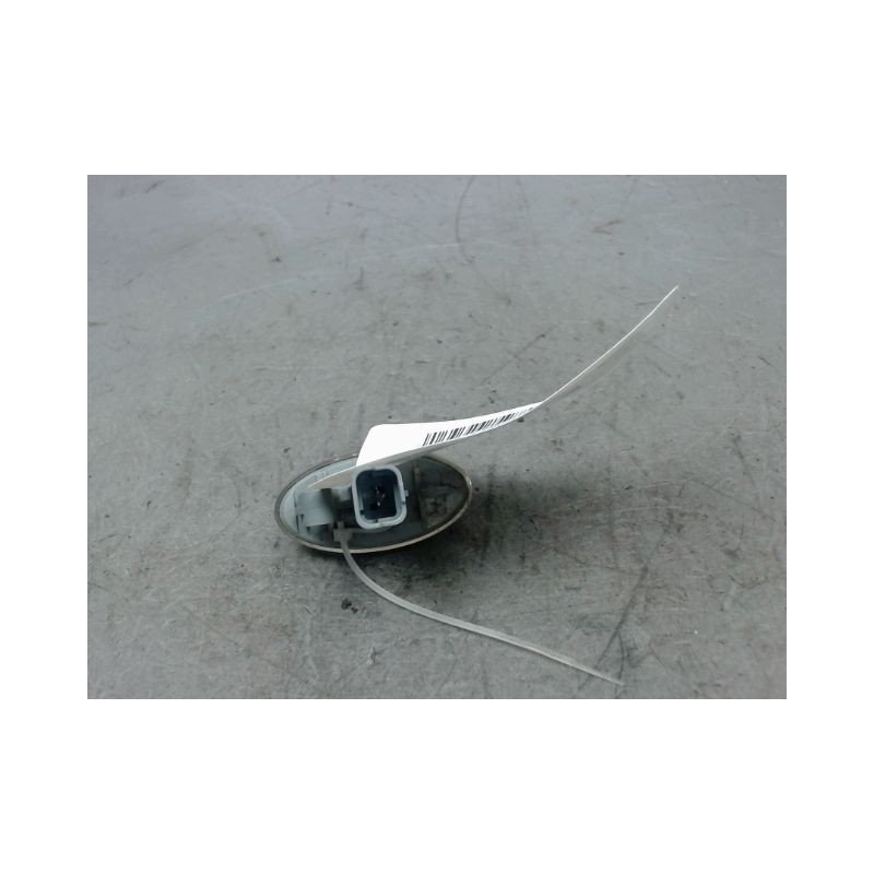 REPETITEUR AILE GAUCHE PEUGEOT 206