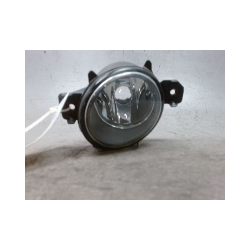 PHARE ANTIBROUILLARD AVANT DROIT BMW SERIE 1