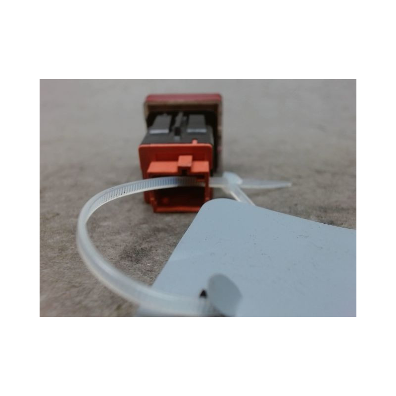 BOUTON DE WARNING PEUGEOT PARTNER