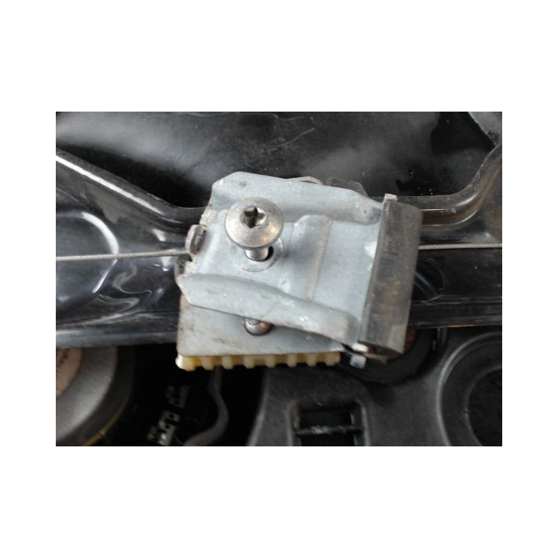 MECANISME+MOTEUR LEVE-GLACE AVANT DROIT VOLKSWAGEN GOLF VI 2008-