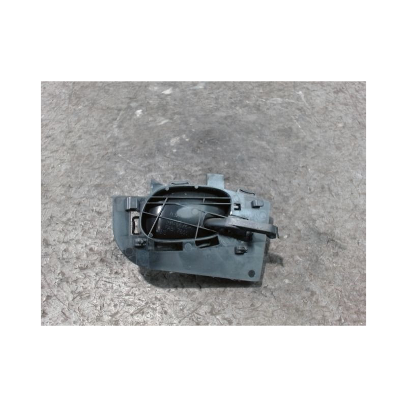 POIGNEE INTERIEURE PORTE AVANT GAUCHE PEUGEOT 206 5P