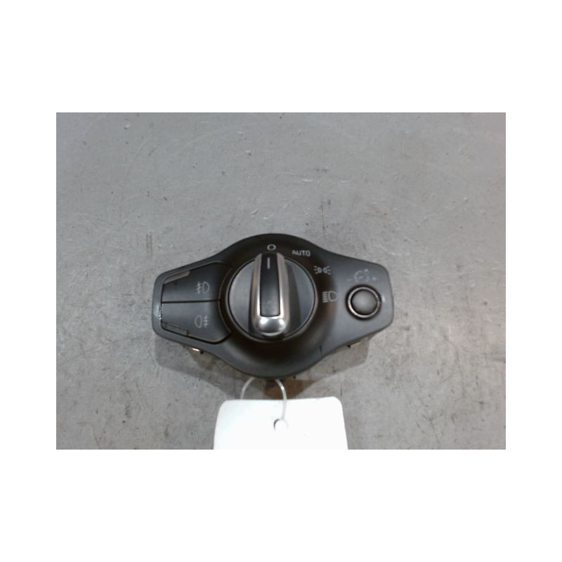 INTERIEUR COMMANDE PHARES AUDI A4