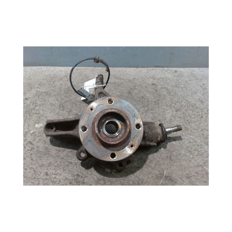 PIVOT AVANT GAUCHE PEUGEOT 5008 2009-