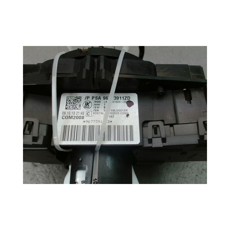 BLOC COMMODOS PEUGEOT 5008 2009-