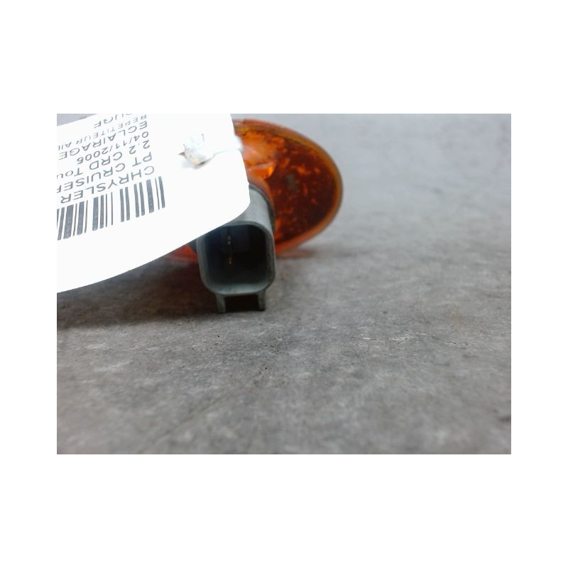 REPETITEUR AILE DROIT CHRYSLER PT CRUISER 00-05