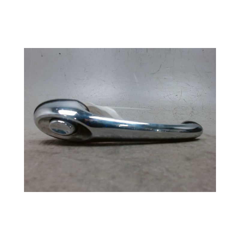 POIGNEE EXTERIEURE PORTE ARRIERE DROIT CHRYSLER PT CRUISER 00-05