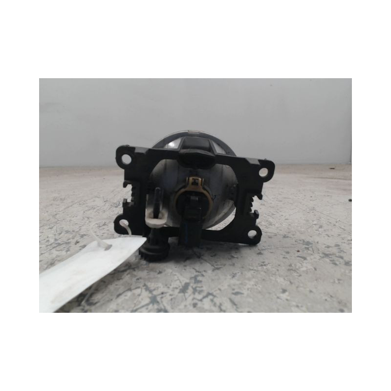 PHARE ANTIBROUILLARD AVANT GAUCHE PEUGEOT 5008 2009-