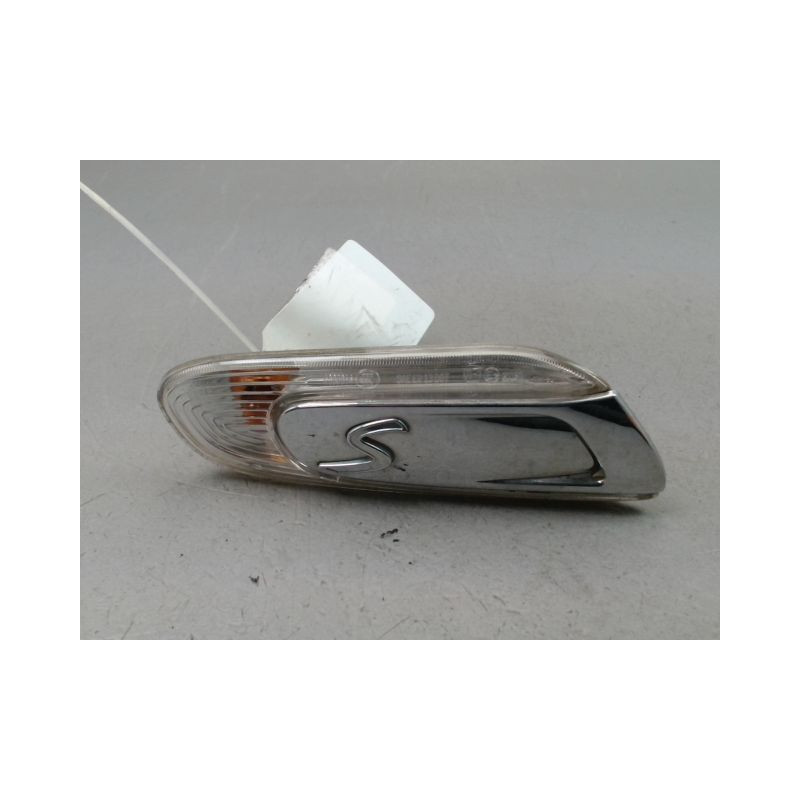 REPETITEUR AILE DROIT MINI MINI 2006-