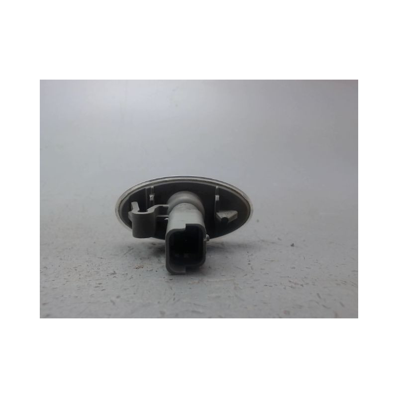 REPETITEUR AILE GAUCHE CITROEN C3 PICASSO MONOSP. Phase 1 2009-2012