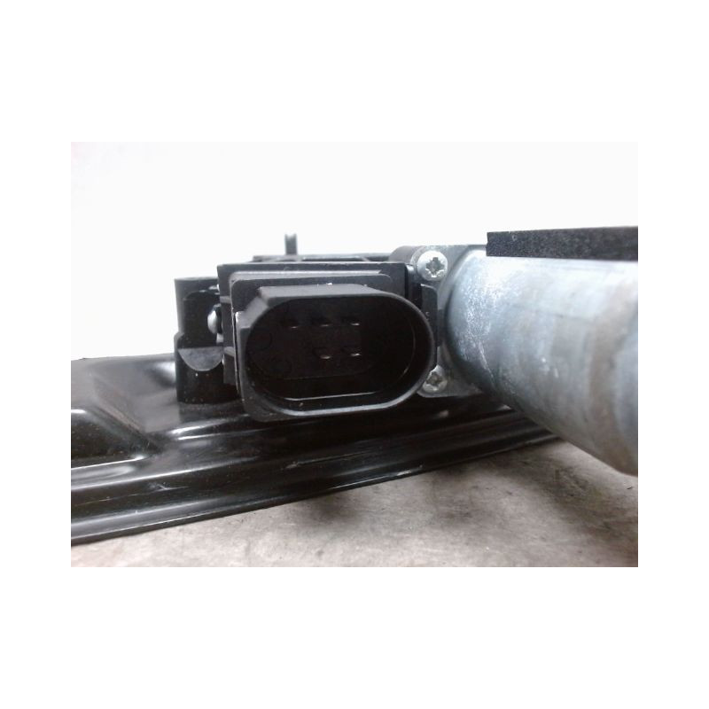 MECANISME+MOTEUR LEVE-GLACE ARRIERE DROIT B.M.W. X1