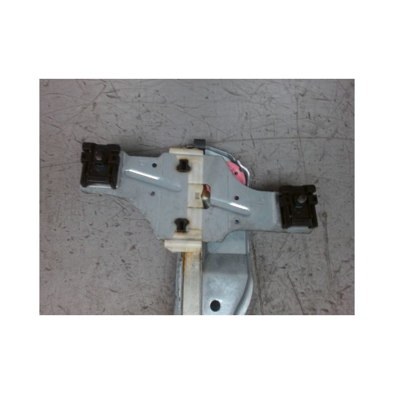 MECANISME+MOTEUR LEVE-GLACE AVANT DROIT PEUGEOT 208