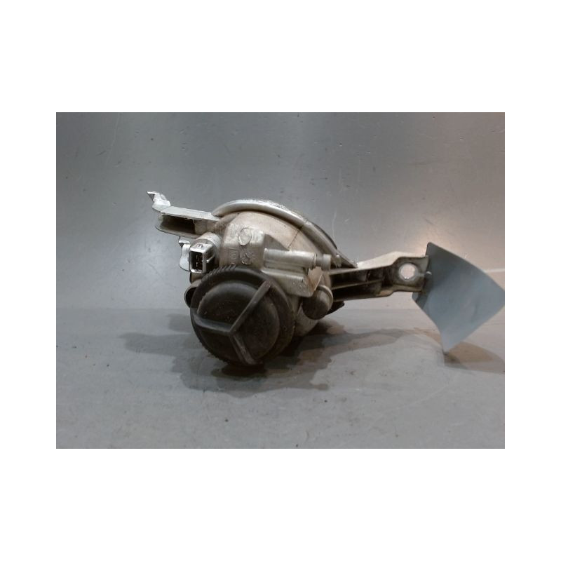 PHARE ANTIBROUILLARD AVANT DROIT PEUGEOT 206