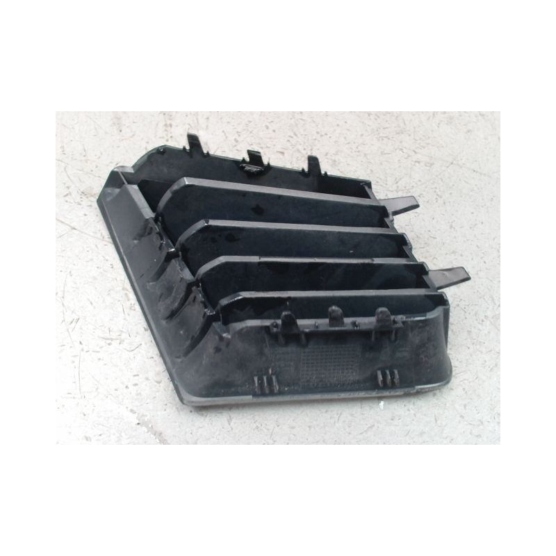 GRILLE CALANDRE GAUCHE SEAT IBIZA III Phase 1 2002-2006