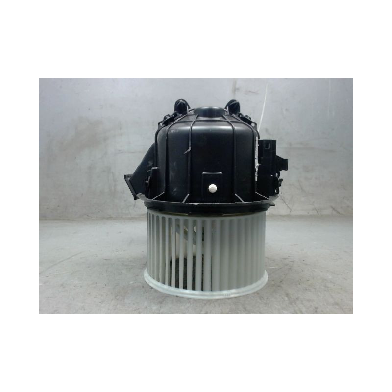 MOTEUR VENTILATEUR CHAUFFAGE PEUGEOT 208