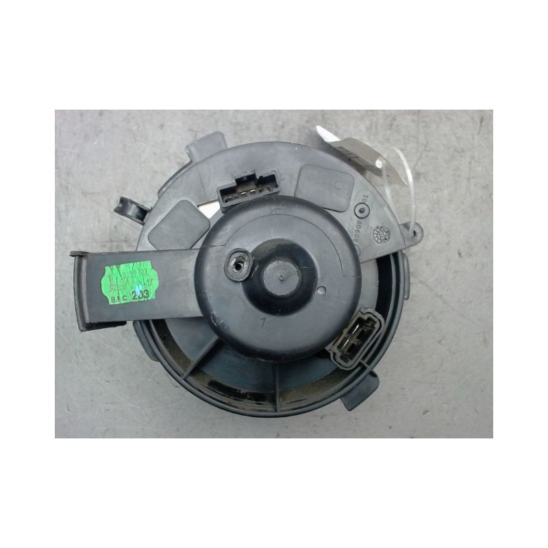 MOTEUR VENTILATEUR CHAUFFAGE PEUGEOT 307