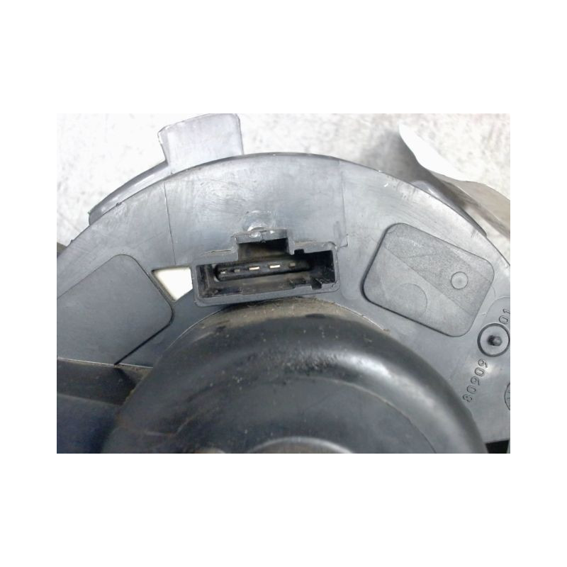 MOTEUR VENTILATEUR CHAUFFAGE PEUGEOT 307