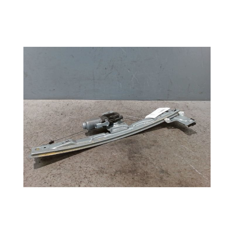 MECANISME+MOTEUR LEVE-GLACE AVANT DROIT PEUGEOT 207 3P