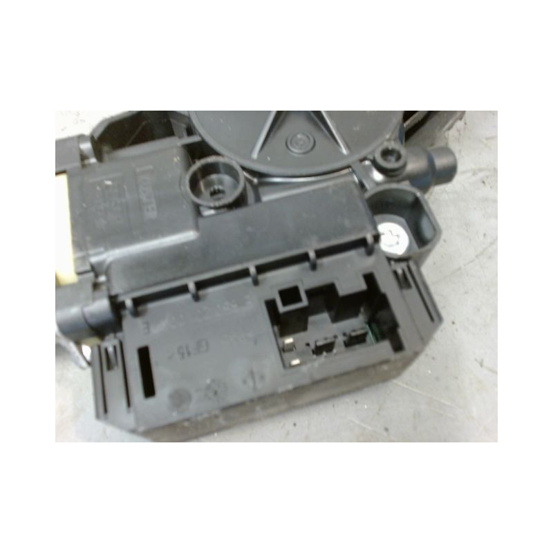 MECANISME+MOTEUR LEVE-GLACE AVANT DROIT SEAT IBIZA