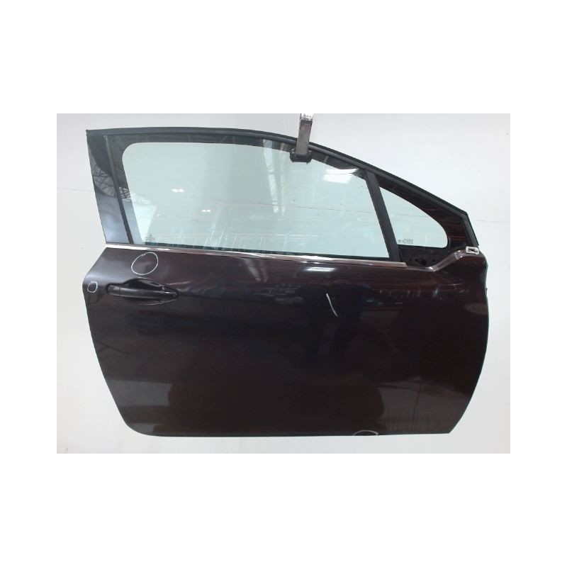 PORTE AVANT DROIT PEUGEOT 208