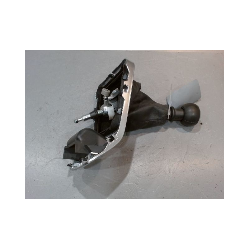 LEVIER DE VITESSES PEUGEOT 5008 1.2
