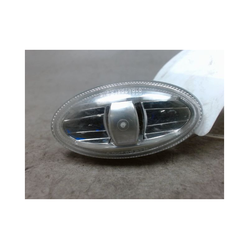 REPETITEUR AILE DROIT CITROEN BERLINGO
