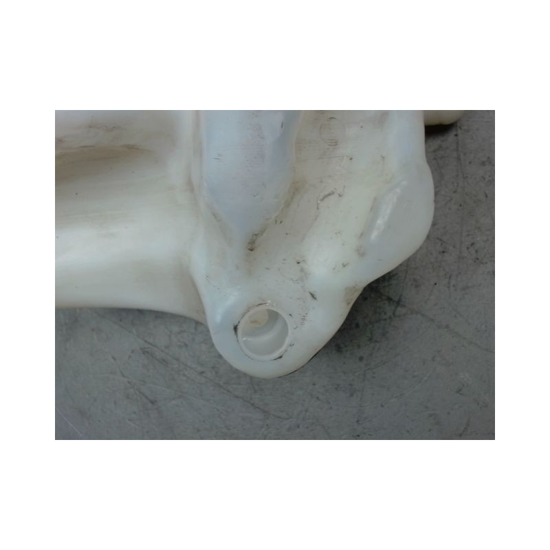 RESERVOIR LAVE-GLACE AVANT CITROEN BERLINGO