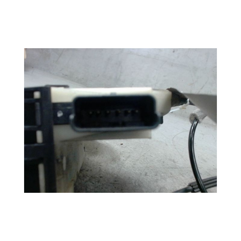 SYSTEME CONDAMNATION AVANT GAUCHE PEUGEOT 208