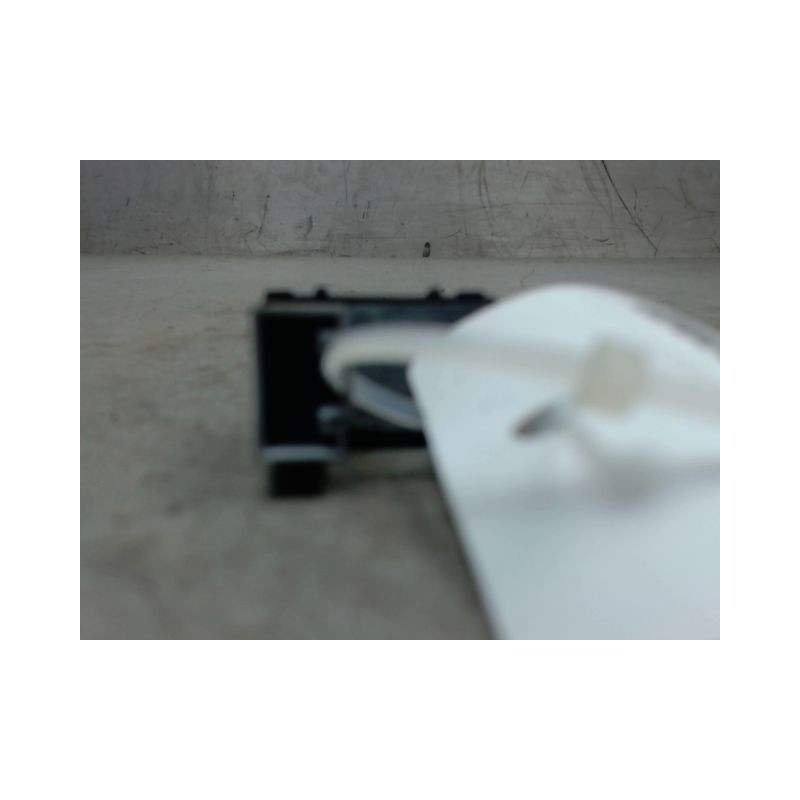 COMMANDE LEVE-GLACE PORTE ARG VOLKSWAGEN POLO 2009-