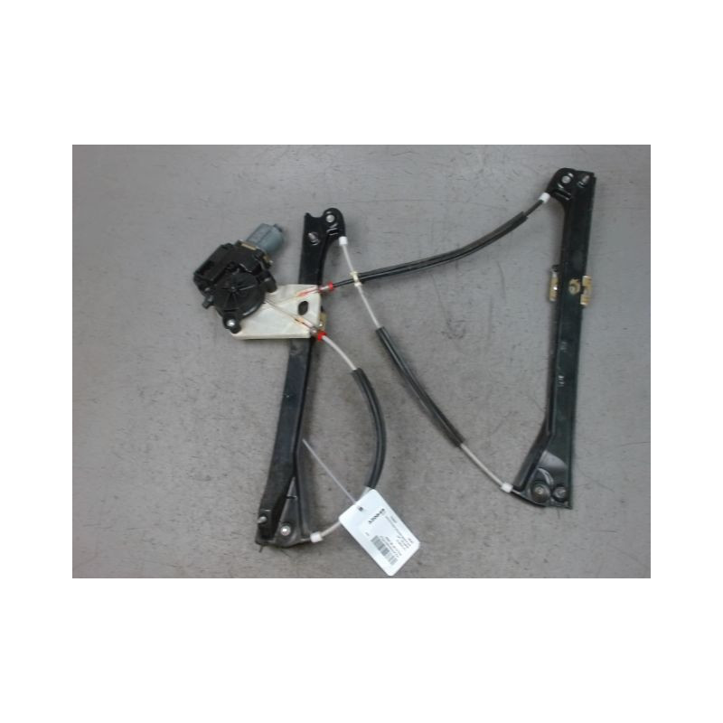 MECANISME+MOTEUR LEVE-GLACE AVANT DROIT VOLKSWAGEN POLO 2009-