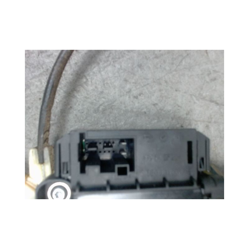 MECANISME+MOTEUR LEVE-GLACE ARRIERE GAUCHE VOLKSWAGEN POLO 2009-