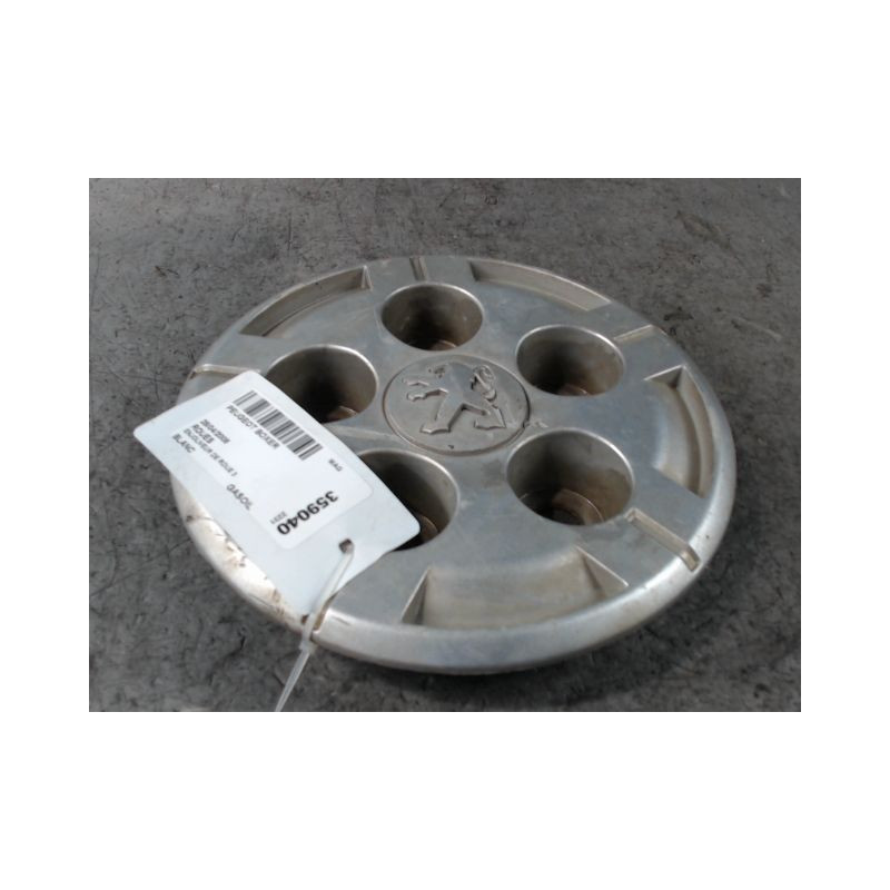 ENJOLIVEUR DE ROUE PEUGEOT BOXER