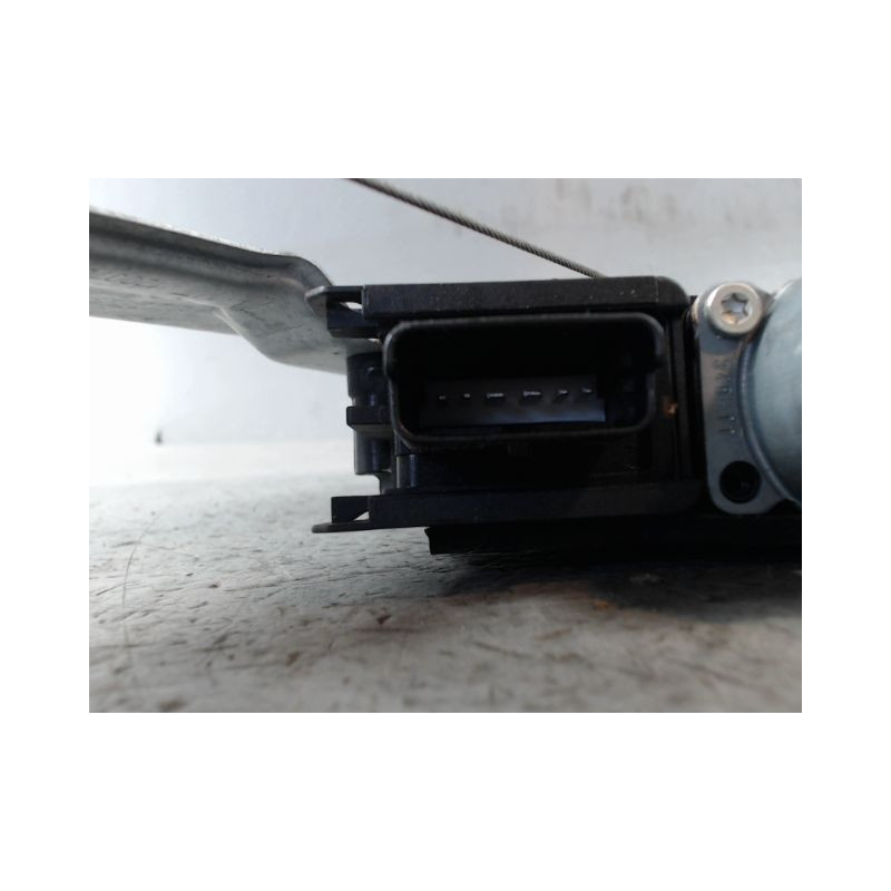 MECANISME+MOTEUR LEVE-GLACE AVANT DROIT PEUGEOT 308 2011-