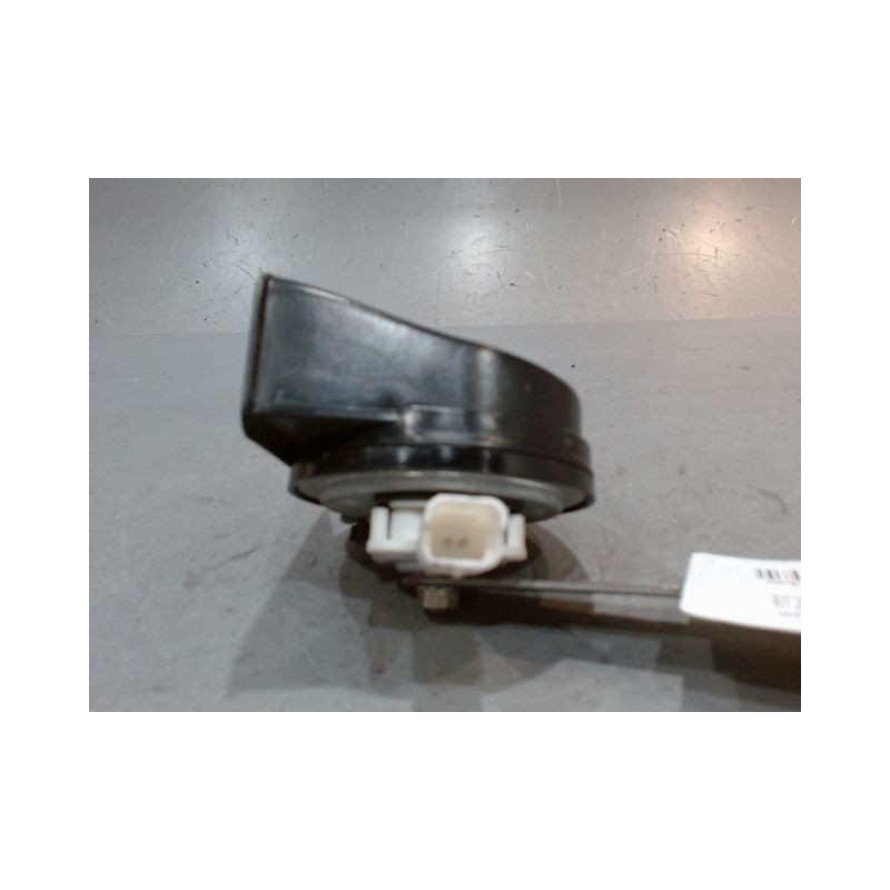 KLAXON / AVERTISSEUR OPEL CORSA