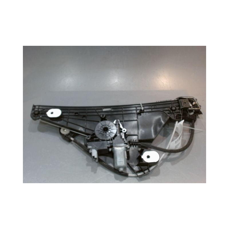 MECANISME+MOTEUR LEVE-GLACE AVANT DROIT OPEL CORSA