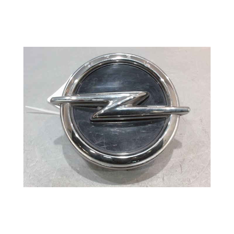 POIGNEE EXTERIEURE HAYON OPEL CORSA