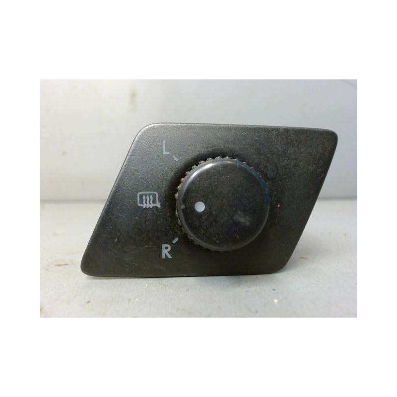 COMMANDE RETROVISSEUR EXTERIEUR ELECTRIQUE VOLKSWAGEN POLO