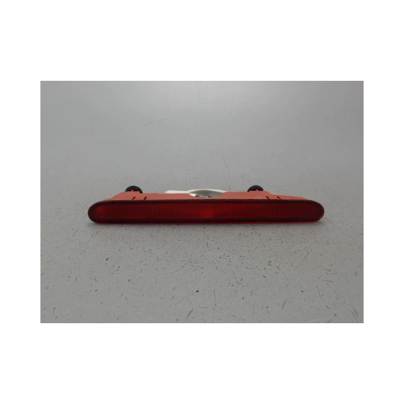 FEUX STOP SUPPLEMENTAIRE PEUGEOT PARTNER FG II PHASE 2 (B9) 2012-2015