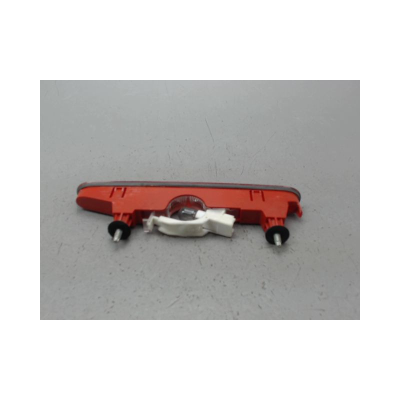 FEUX STOP SUPPLEMENTAIRE PEUGEOT PARTNER FG II PHASE 2 (B9) 2012-2015