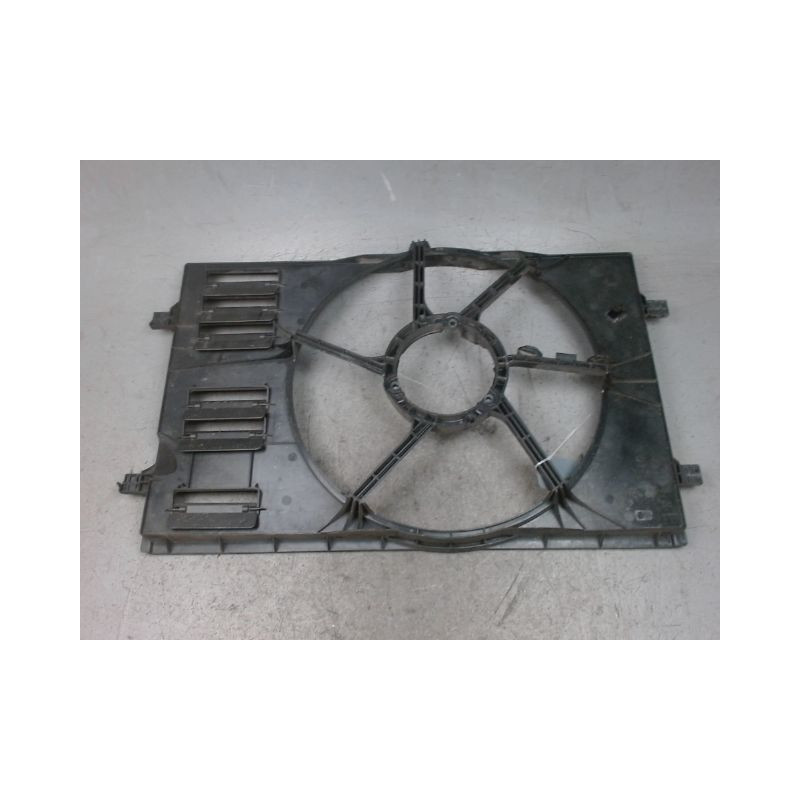 SUPPORT DE VENTILATEUR VOLKSWAGEN GOLF VII