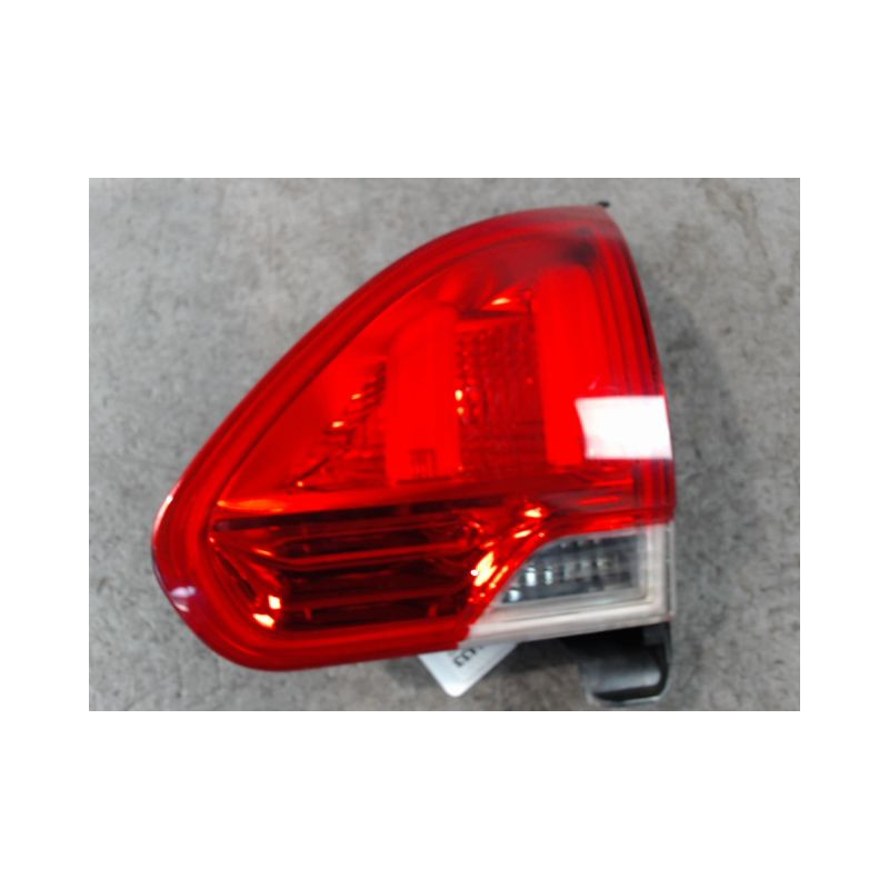 FEU ARRIERE INTERIEUR DROIT PEUGEOT 2008