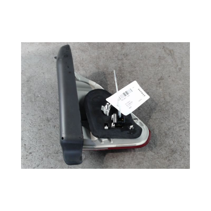 FEU ARRIERE INTERIEUR DROIT PEUGEOT 2008